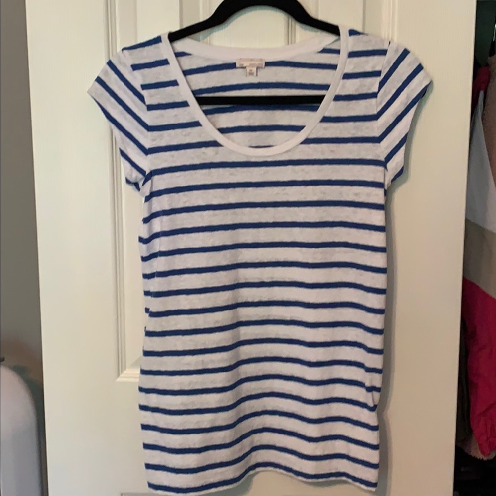Gap shirt